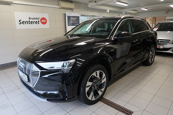 Audi e-tron 3 of 30