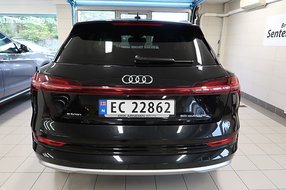 Audi e-tron 17 of 30