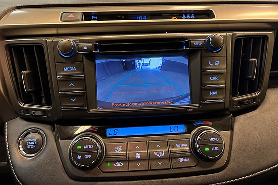 Toyota RAV4 11 of 18