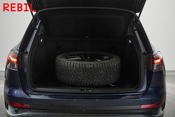 Audi Q4 e-tron 22 of 25
