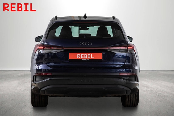 Audi Q4 e-tron 6 of 25