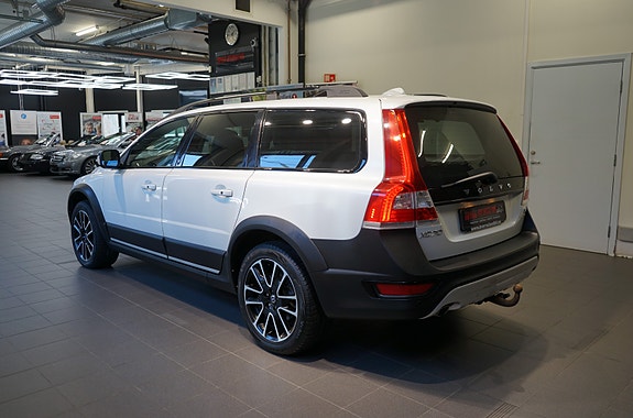 Volvo XC70 5 of 30