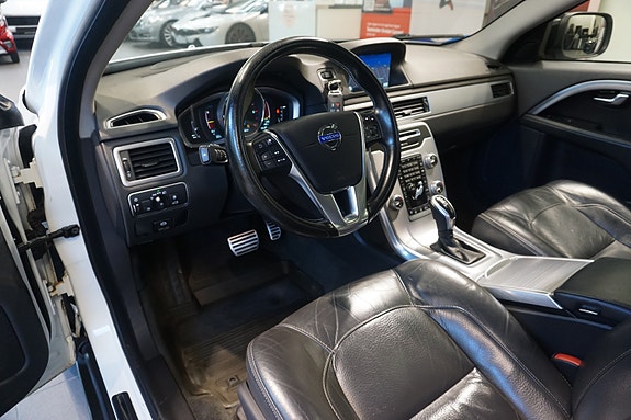 Volvo XC70 28 of 30