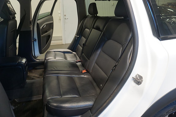 Volvo XC70 27 of 30