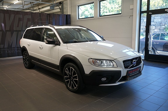 Volvo XC70 11 of 30