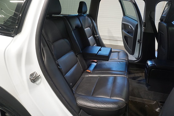 Volvo XC70 25 of 30