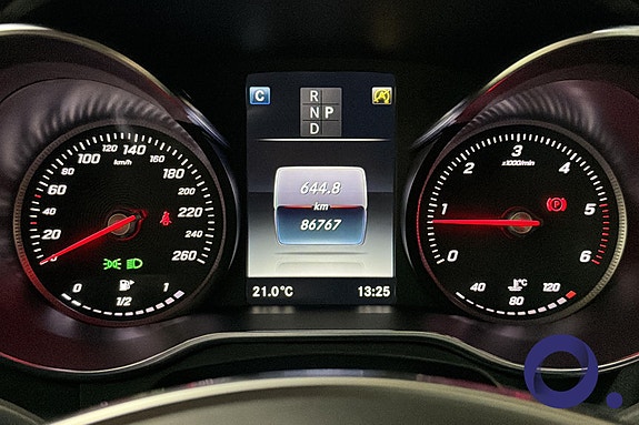Mercedes-Benz GLC250 d 24 of 30