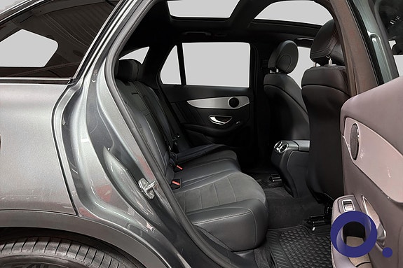 Mercedes-Benz GLC250 d 17 of 30