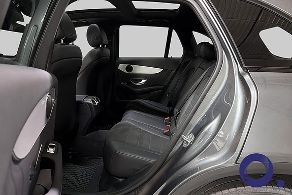 Mercedes-Benz GLC250 d 13 of 30