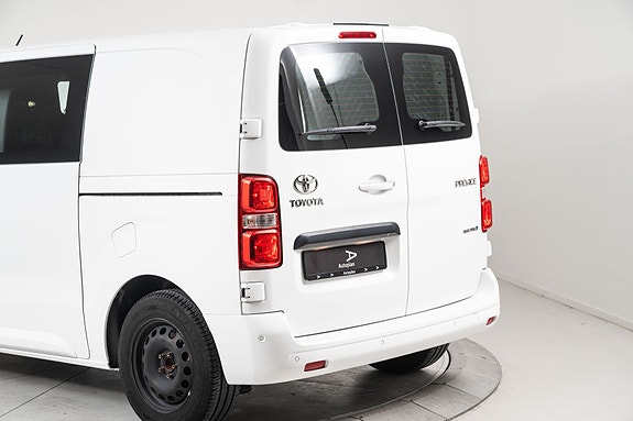 Toyota Proace 7 of 28