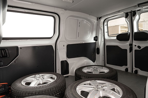 Toyota Proace 21 of 28