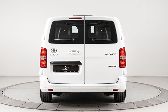 Toyota Proace 8 of 28
