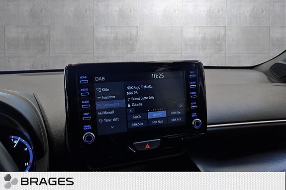 Toyota Yaris Cross 13 of 21