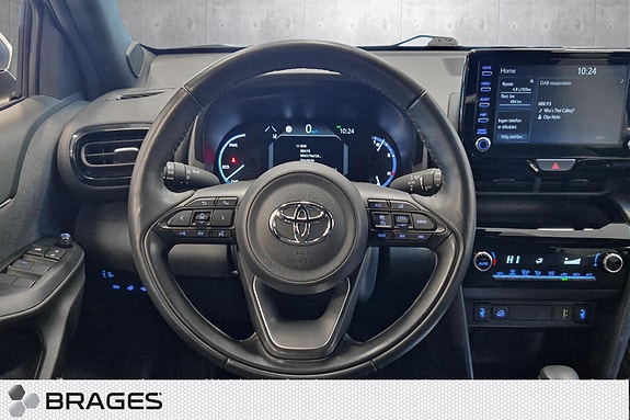 Toyota Yaris Cross 10 of 21