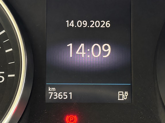Volkswagen e-Golf VII 9 of 27