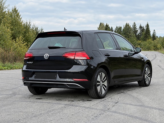 Volkswagen e-Golf VII 5 of 27