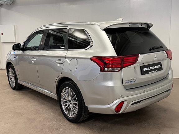 Mitsubishi Outlander 4 of 29