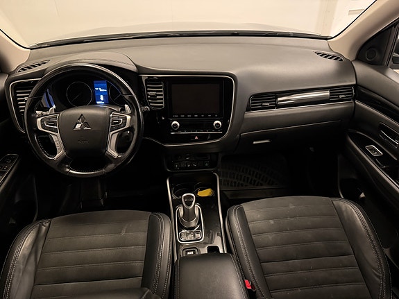 Mitsubishi Outlander 9 of 29
