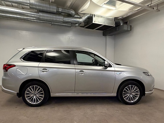 Mitsubishi Outlander 7 of 29