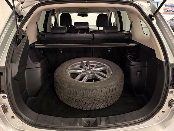 Mitsubishi Outlander 28 of 29