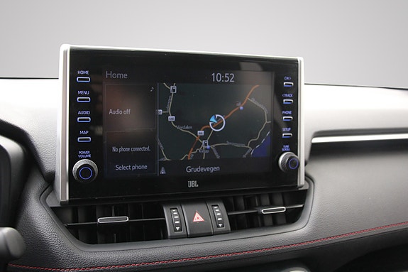Toyota RAV4 Plug-in Hybrid 20 of 26