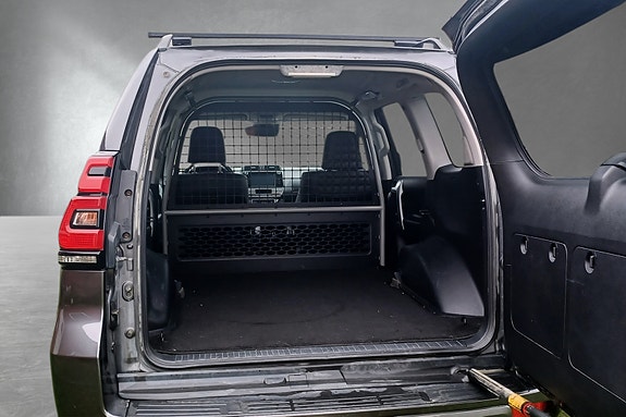 Toyota Land Cruiser 16 of 20