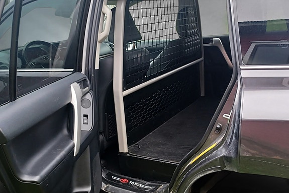 Toyota Land Cruiser 15 of 20