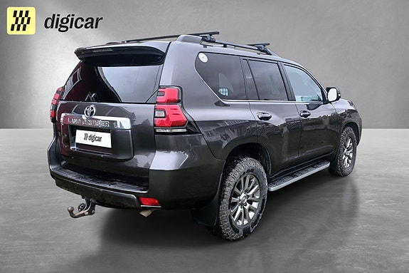 Toyota Land Cruiser 6 of 20