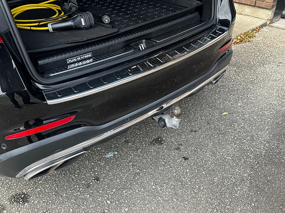 Mercedes-Benz GLC350 e 30 of 30