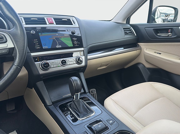 Subaru Outback 21 of 30