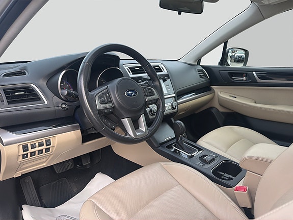 Subaru Outback 20 of 30