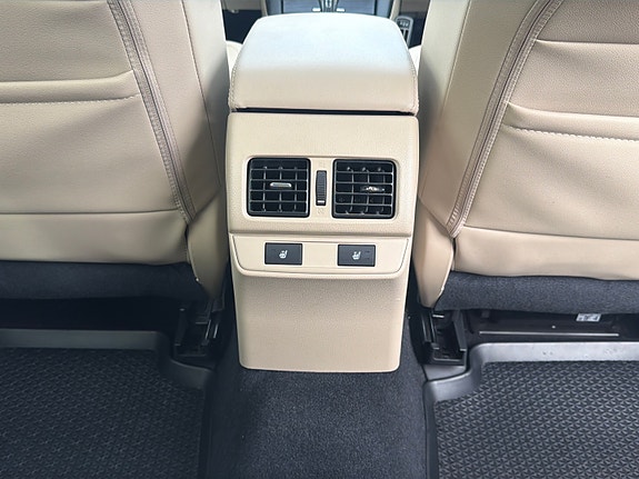 Subaru Outback 16 of 30