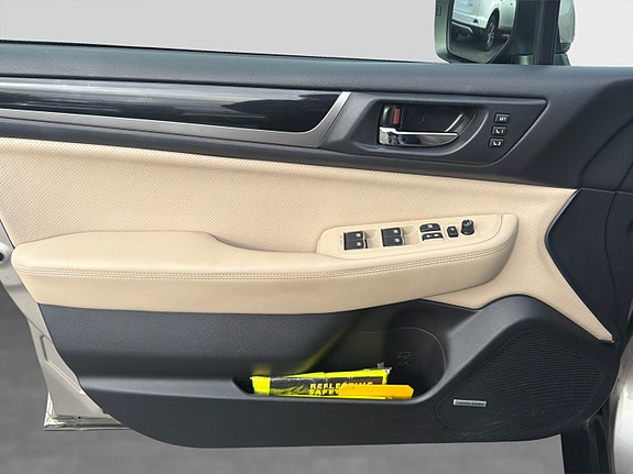 Subaru Outback 28 of 30