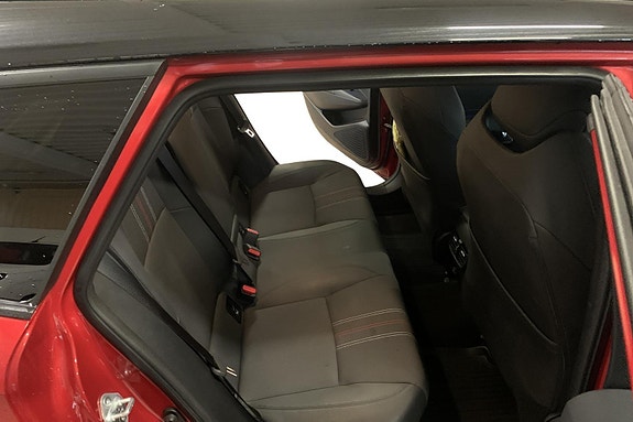 Toyota Corolla 22 of 26