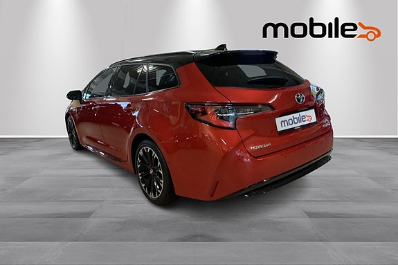 Toyota Corolla 21 of 26