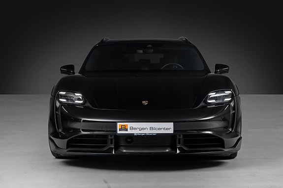 Porsche Taycan Turbo 2 of 30