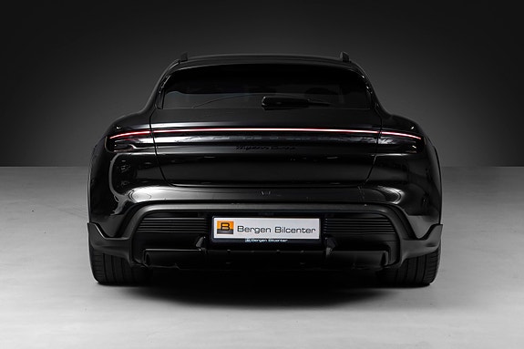 Porsche Taycan Turbo 8 of 30