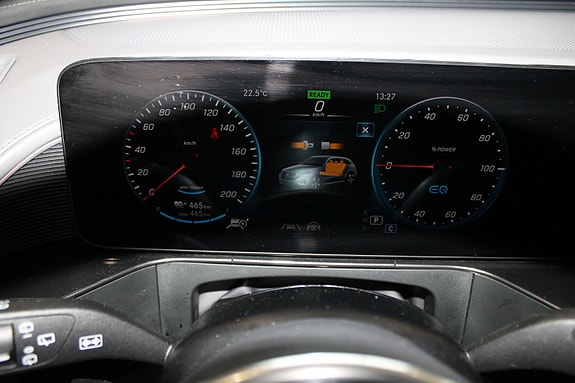 Mercedes-Benz EQC400 10 of 23