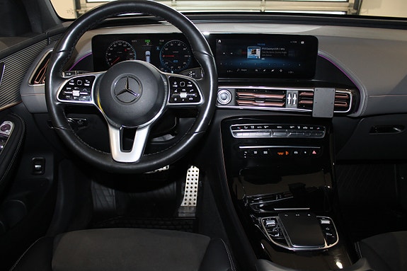 Mercedes-Benz EQC400 15 of 23
