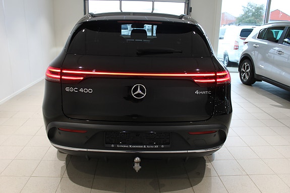Mercedes-Benz EQC400 16 of 23