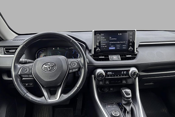 Toyota RAV4 9 of 22