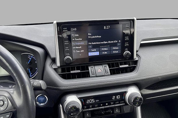 Toyota RAV4 13 of 22