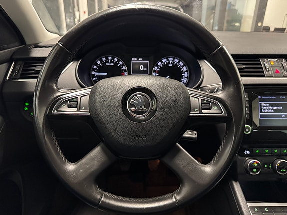 Skoda Octavia 18 of 30