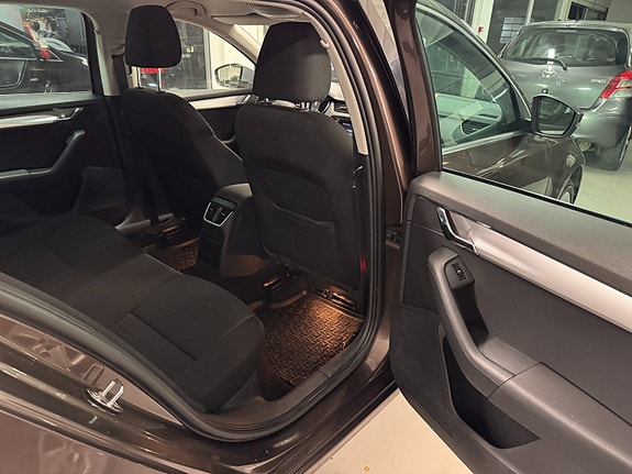 Skoda Octavia 30 of 30