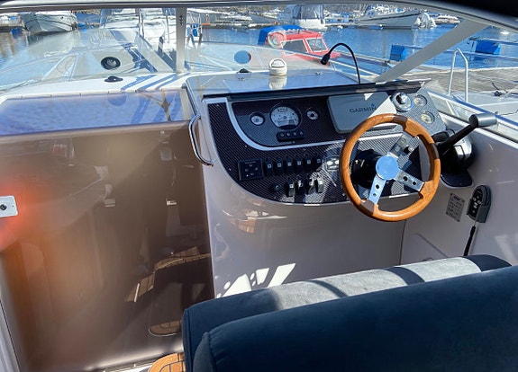 GP 760 SE med strak aksling og Yanmar innenbordsmotor 3 of 19