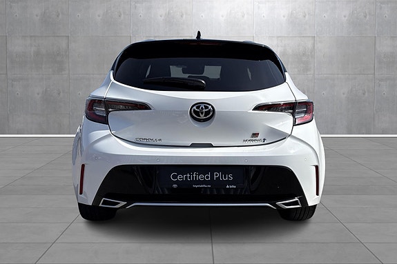 Toyota Corolla 4 of 19