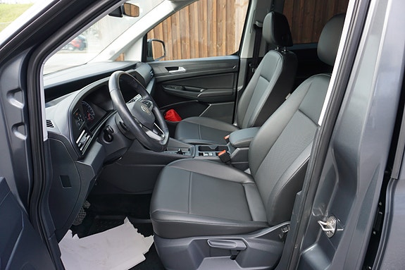 Volkswagen Caddy Maxi 11 of 22