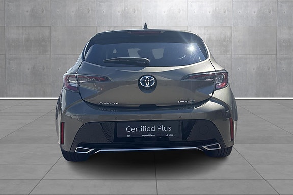 Toyota Corolla 4 of 22