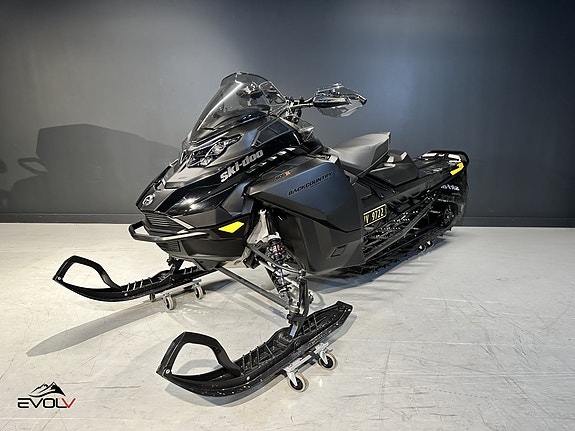 Ski-doo Backcountry Adrenaline 146" 600R E-TEC 2 of 2