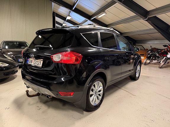 Ford Kuga 5 of 13